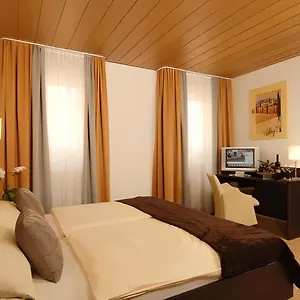 Adler Garni Ostfildern